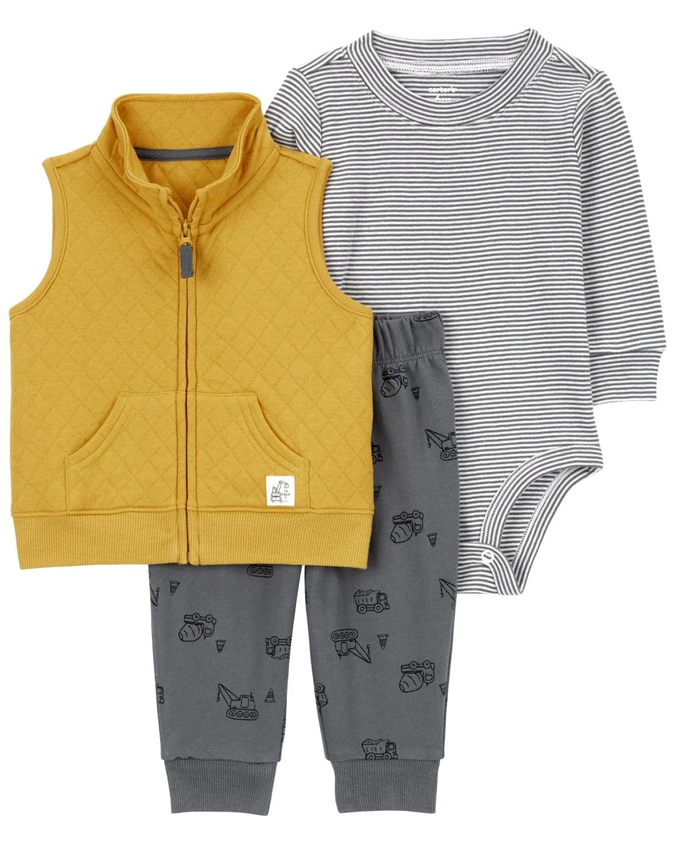 Conjunto tres piezas de algodón chaleco capitoneado, pantalón y body diseño constructor