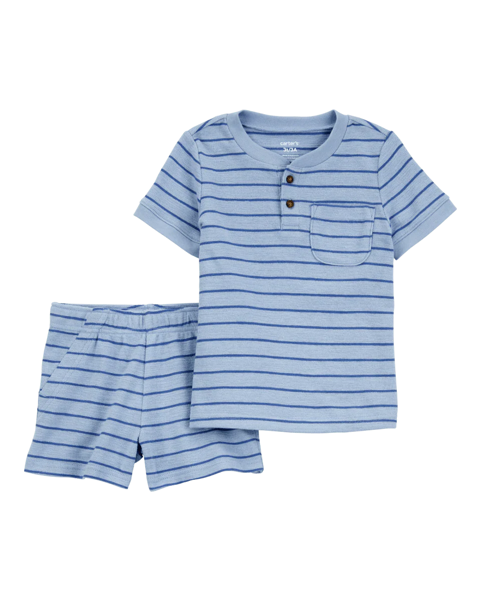 Conjunto de dos piezas con camiseta Henley a rayas y pantalón